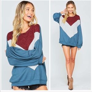 NWT! Chevron Mixed Fabric Soft Oversized Top!